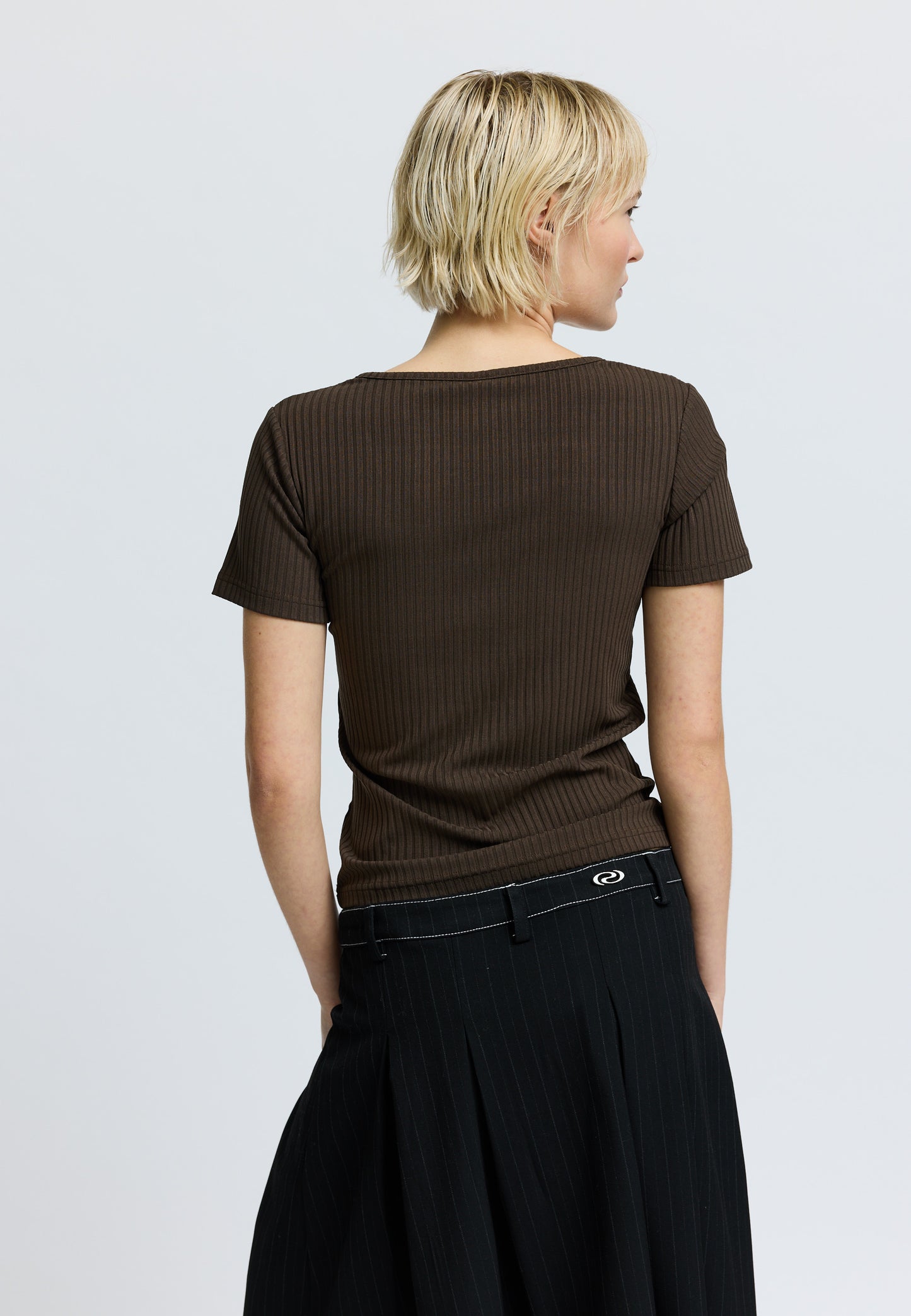 HarrietRS Tee Dark Brown