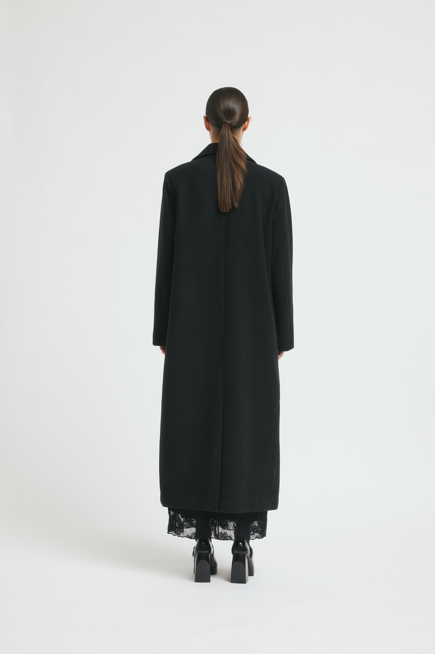 TrivahRS Coat Black